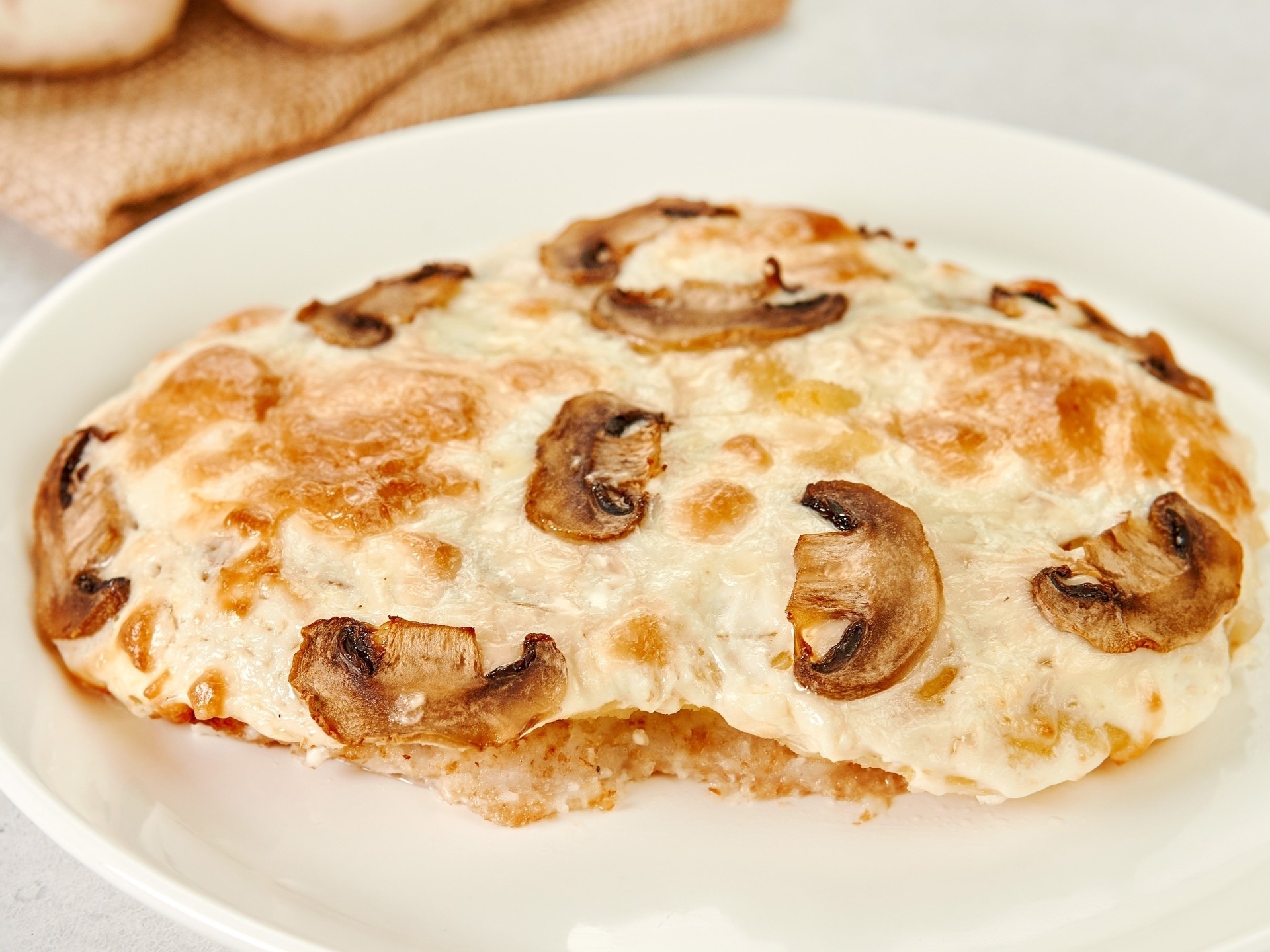 Свинина  по-французски