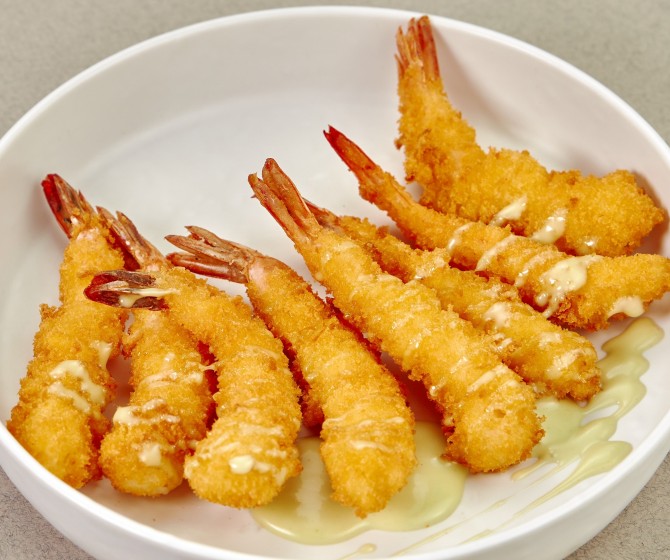 Креветки темпура с соусом Васаби