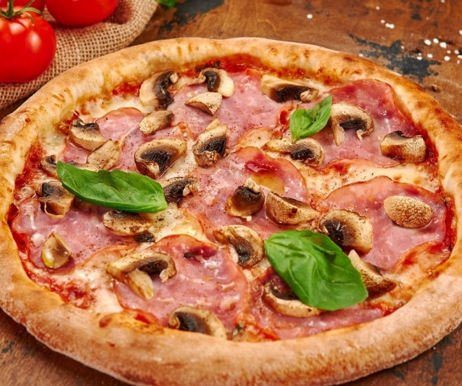 Пицца ветчина-грибы 23 см