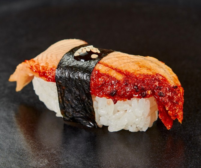 Суши с угрем (1 шт.)