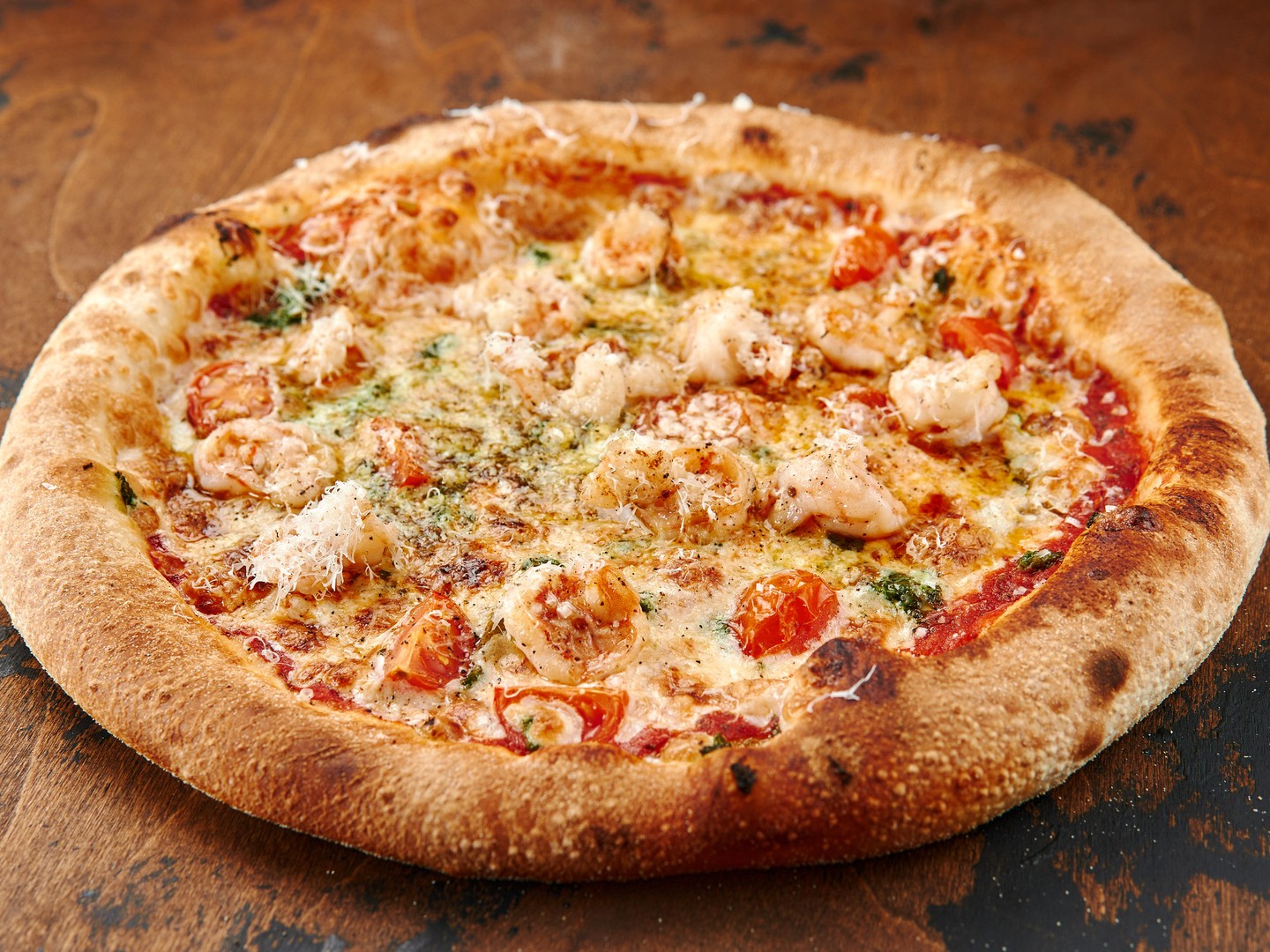 Пицца с креветками и соусом Песто (30 см)