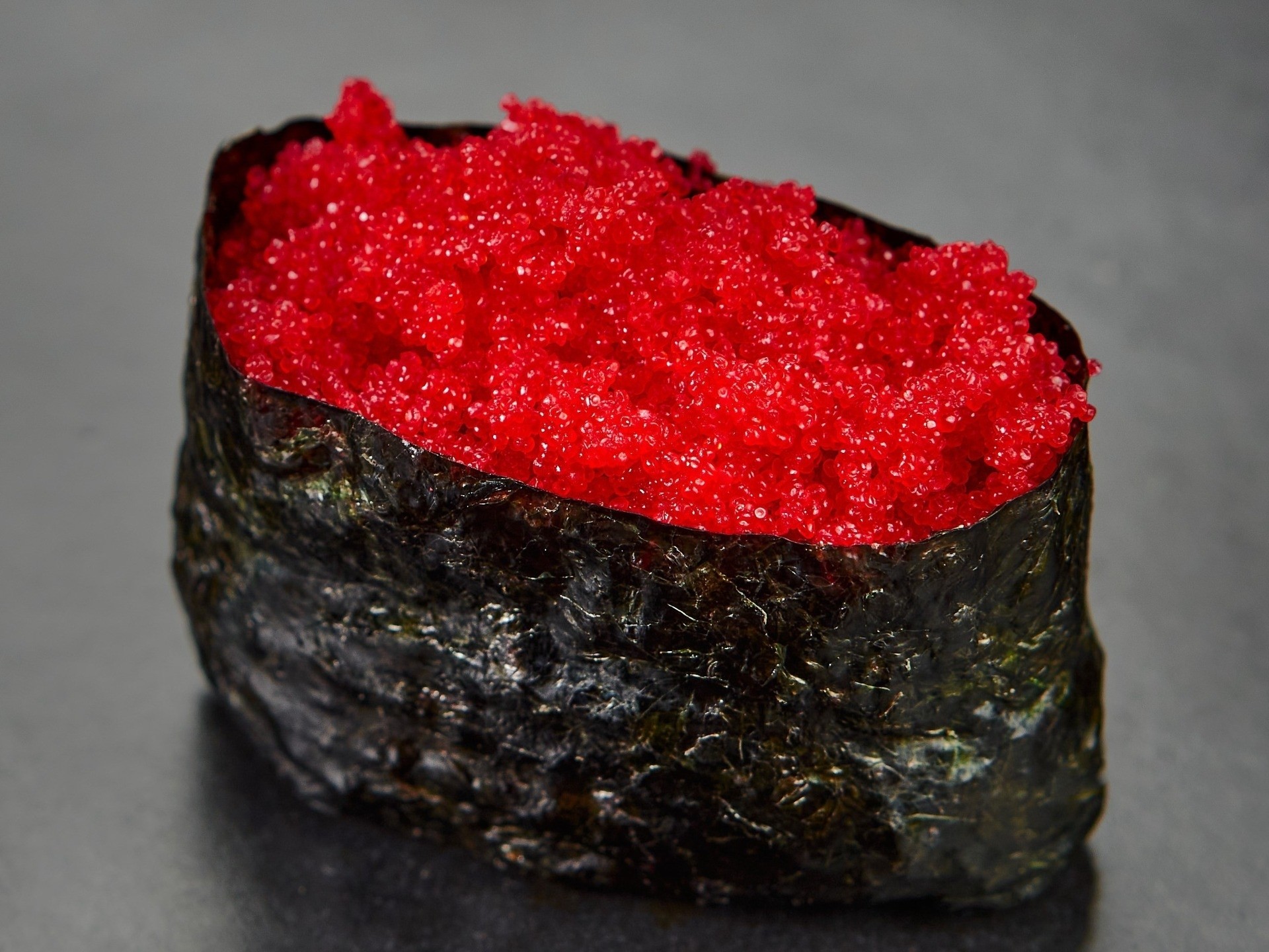 Гункан с масаго 