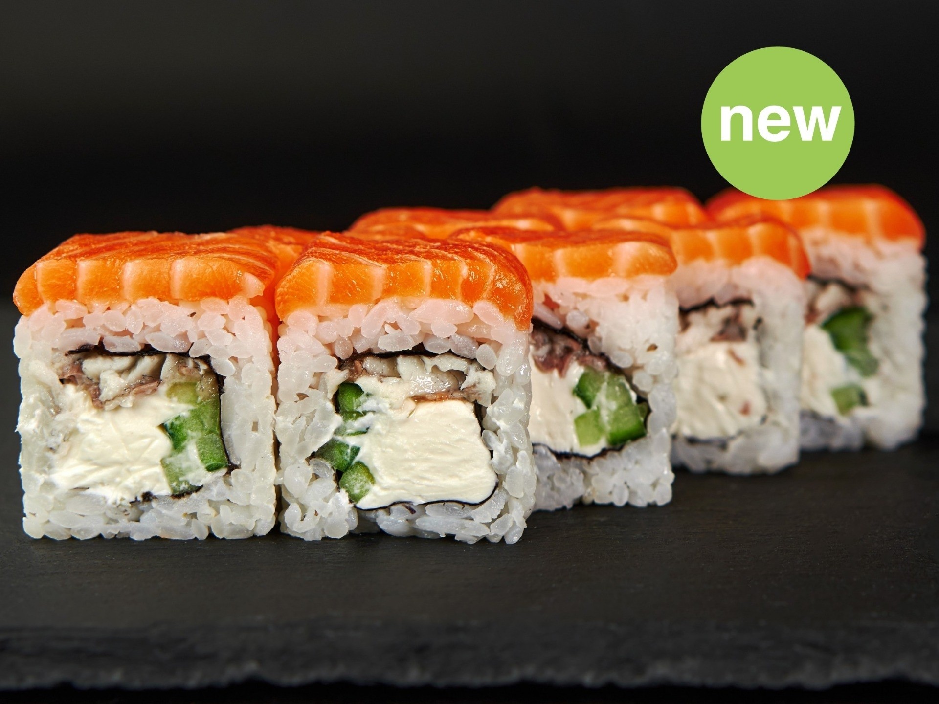 Филадельфия с лососем и угрем